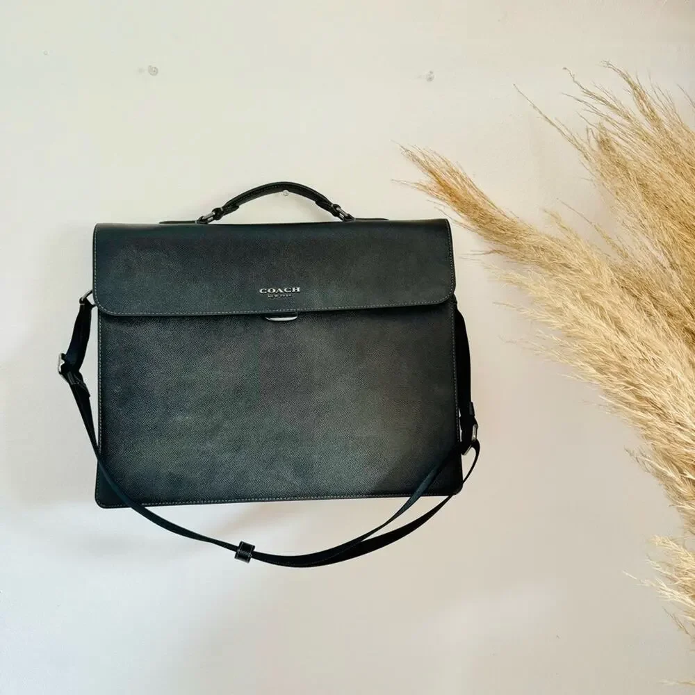 COACH Graham Flap Brief Black Leather Travel Shoulder Bag Briefcase Suede Lined